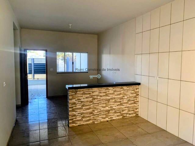 #472 - Casa para Venda em Carlópolis - PR